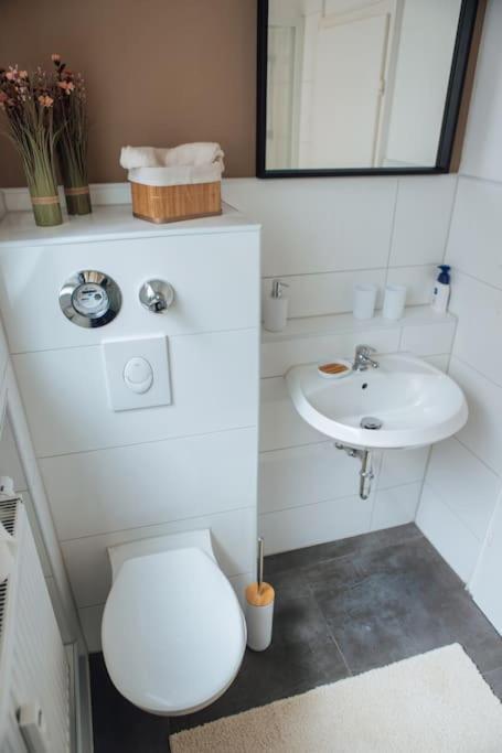 Central-Living Brown - Wifi - Netflix - 5 Pers Essen Dış mekan fotoğraf