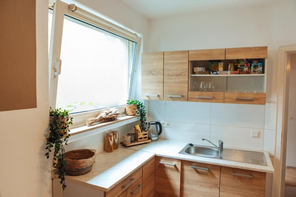 Central-Living Brown - Wifi - Netflix - 5 Pers Essen Dış mekan fotoğraf